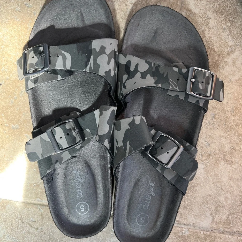 camo slip on sandals